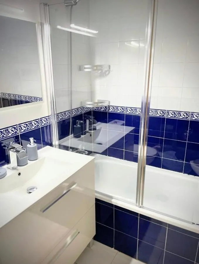 Trebol Home エステポナ スペイン